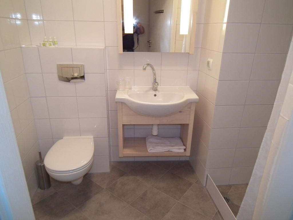 5A Hotel Services Koszalin Quarto foto